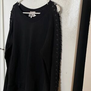 Pam & Gela Women’s Medium 100% Cotton Black Long Sleeve Tie Unique‎ Sweater